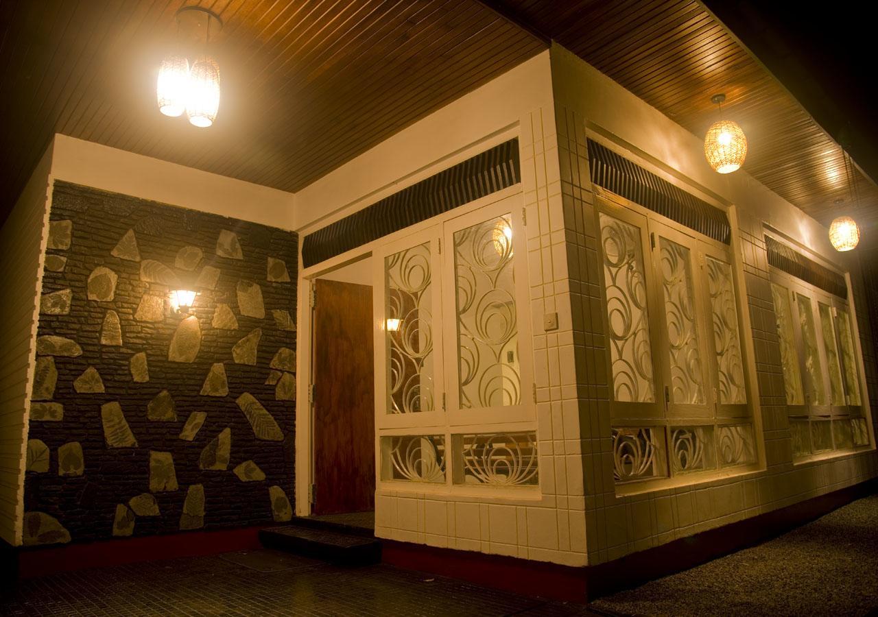 Best Hostel Yala Tissamaharama Bagian luar foto